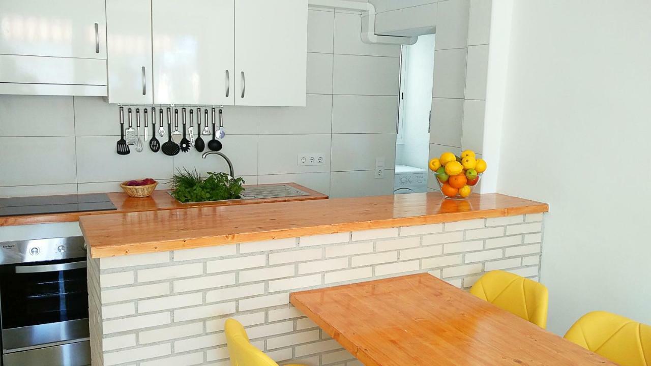 Apartamento Leman Apartment Salou Bagian luar foto